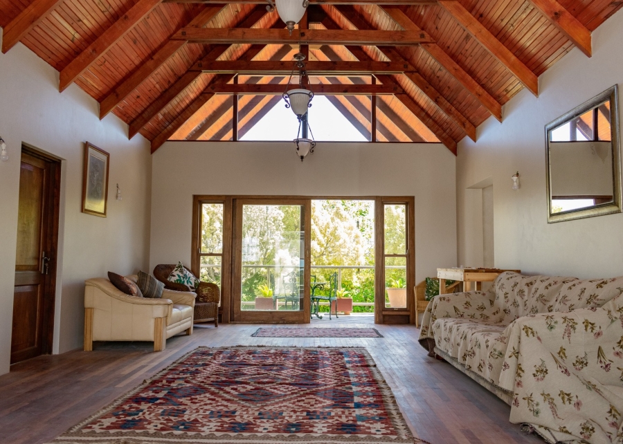 8 Bedroom Property for Sale in Colleen Glen Eastern Cape